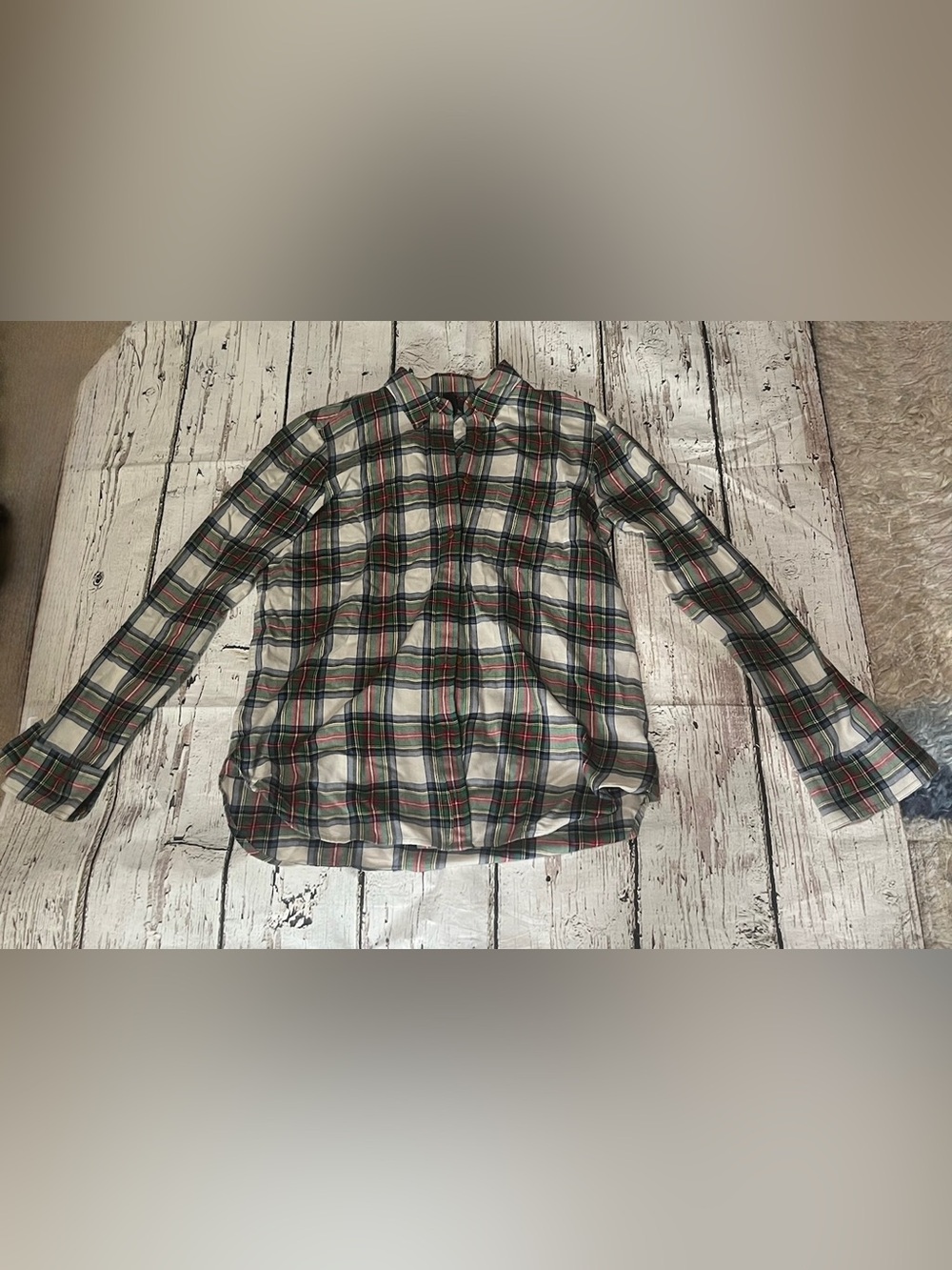 J. Crew Plaid Button-Up Long-Sleeve Shirt in Green and White